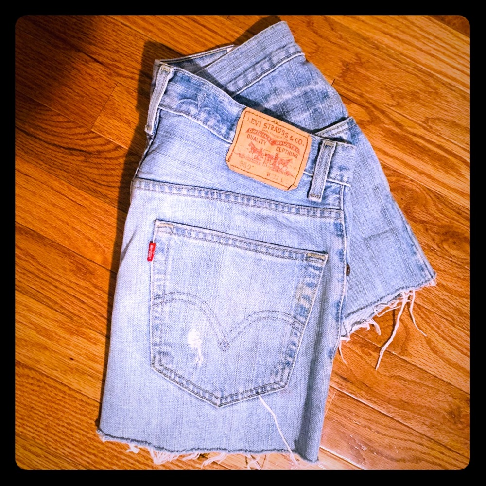 Levi cutoff denim short bundle
